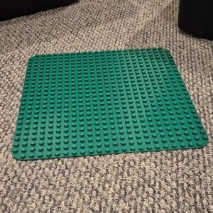 Green Duplo -- Building Block Baseplate